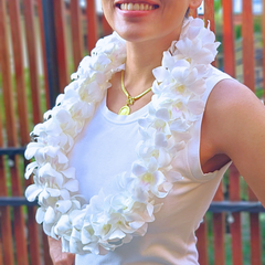 🌺 White Thai Orchid Lei – Fresh Double Strand Lei with 100+ Premium Dendrobium Blooms | Perfect for Weddings, Tropical Events, and Graduations 🌴