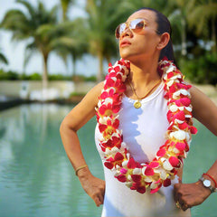 Double-Strand Fresh Flower Lei – Tequila Sunrise. A bold, handcrafted tropical floral necklace featuring 100 real orchids. Perfect for weddings, luaus, and tropical events. Flown fresh from Thailand for premium quality.